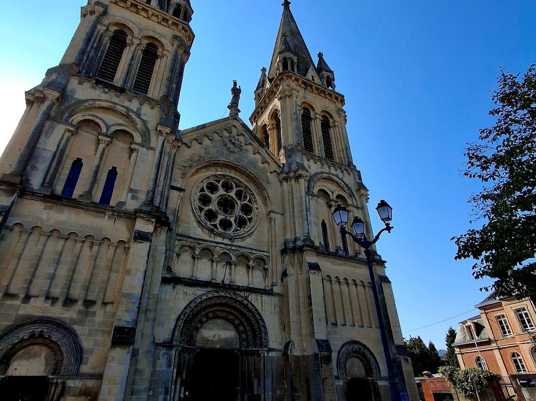 Eglise Notre-Dame de la Délivrande-La Glacerie必去景点