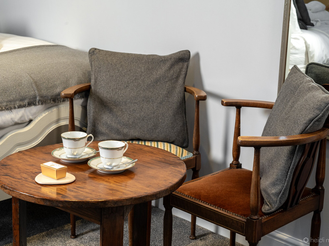 One Tivoli Place Guest House主图