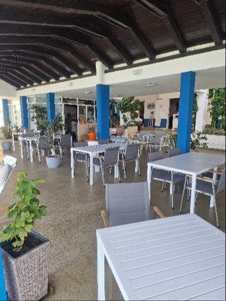 海滨公寓萨尼克酒店主图