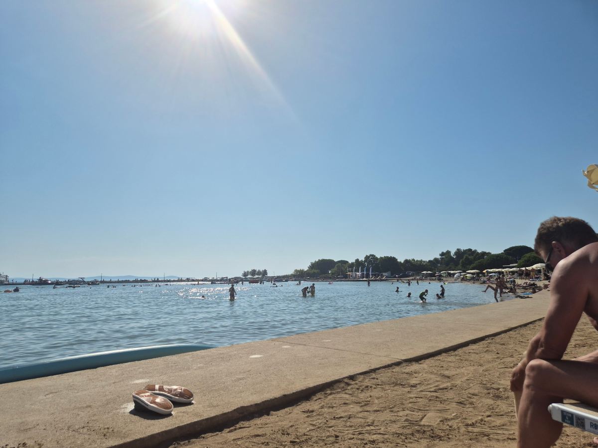 Zaton Holiday Resort 4 Star Apartments-旅行者