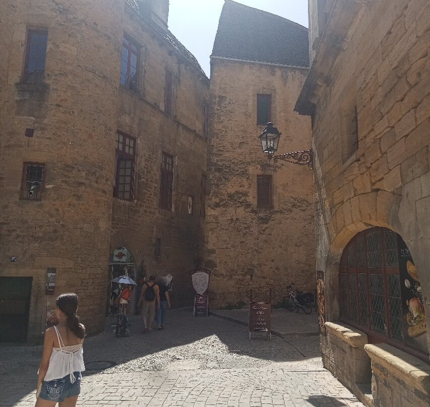 Vieux Sarlat-萨尔拉必去景点