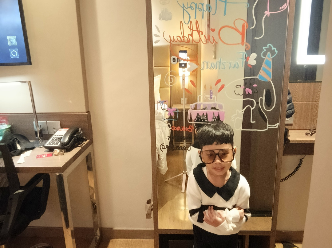 Bigland Sentul Hotel & Convention主图