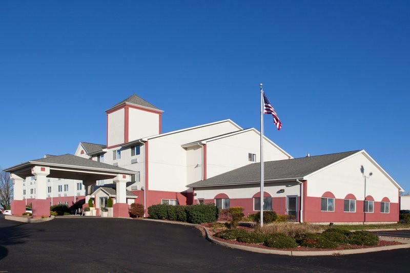 Walhonding酒店住宿-Holiday Inn Express Mt. Vernon By IHG