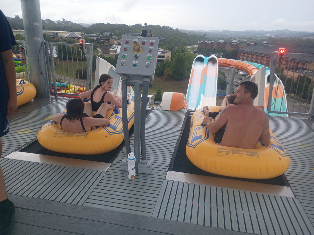 Soaky Mountain Waterpark-塞维尔维尔必去景点