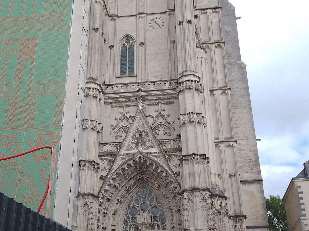 Cathédrale Saint-Pierre et Saint-Paul de Nantes-南特必去景点