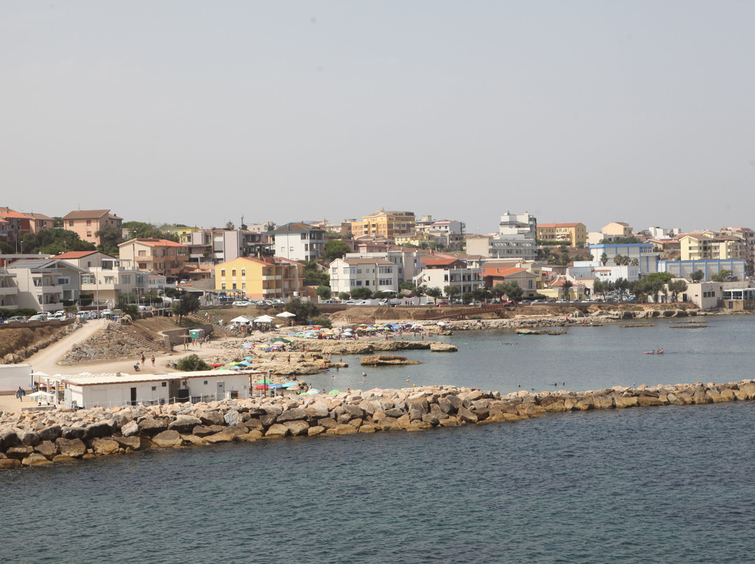Spiaggia delle Acque Dolci-Porto Torres必去景点