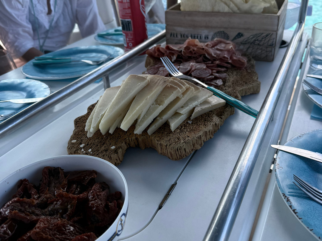 Smeralda Boats-Cannigione必去景点