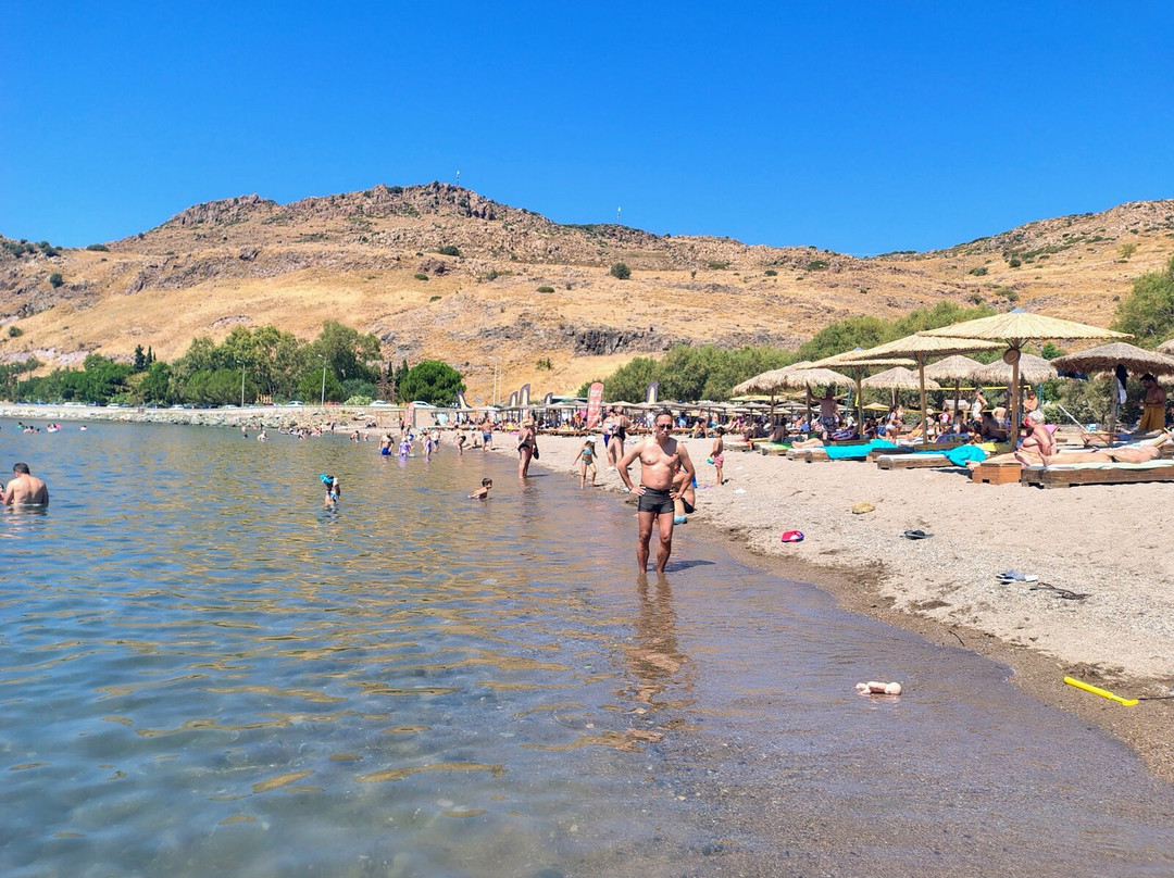 Nissos Beach & Bar