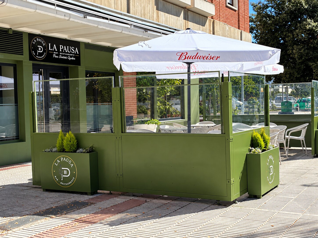 La Pausa
