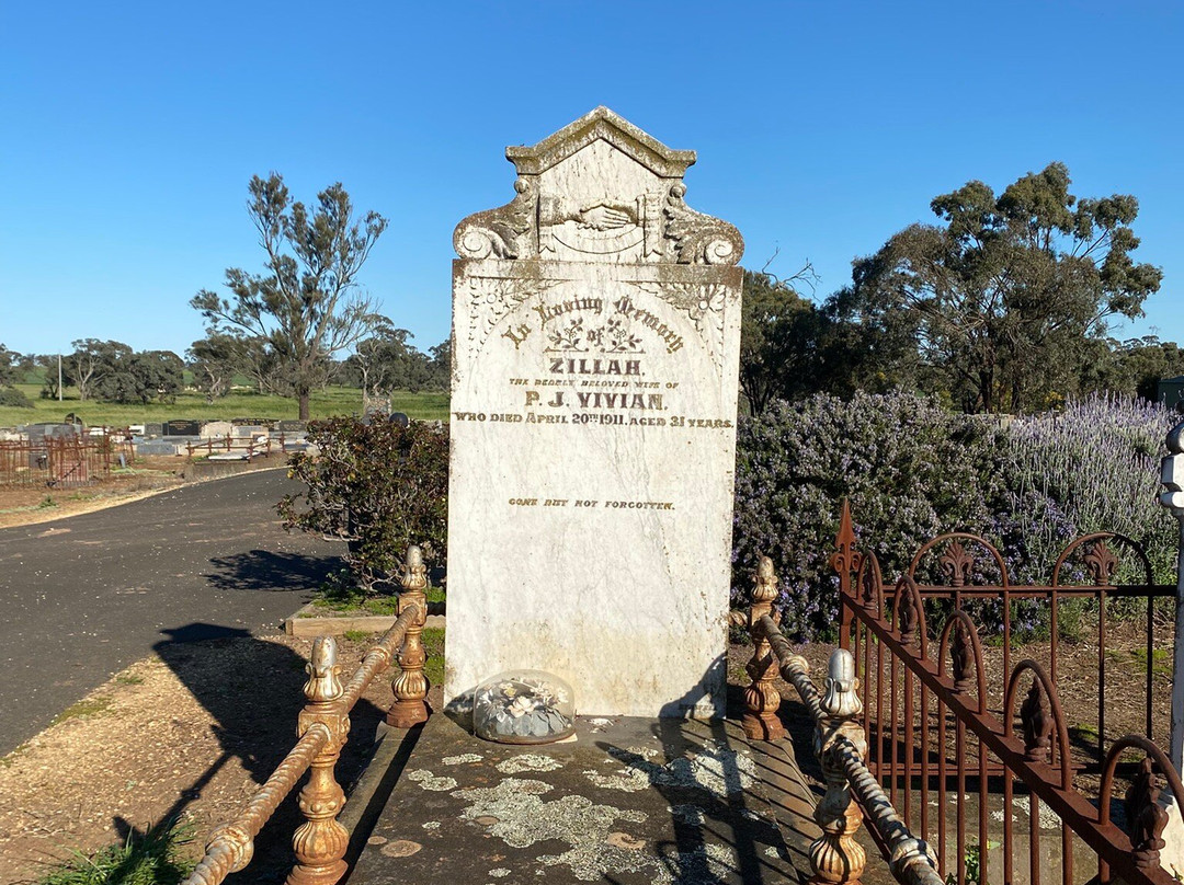 Kaniva Cemetery-Kaniva必去景点