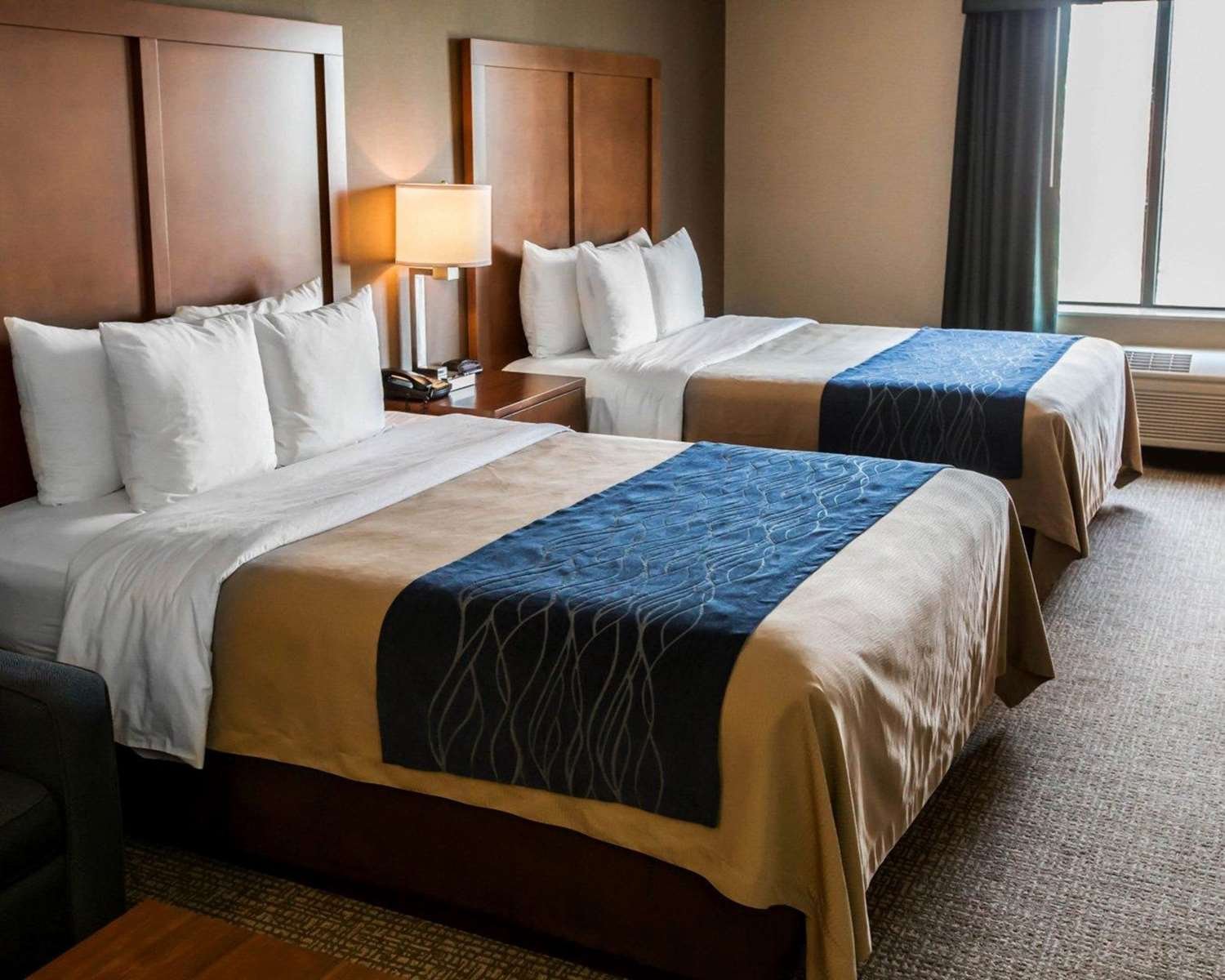 Comfort Inn Crystal Lake - Algonquin-官方