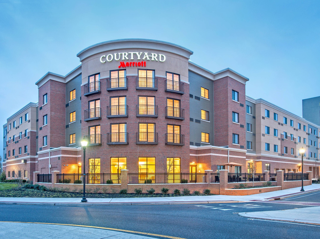 Courtyard by Marriott Glassboro Rowan University主图