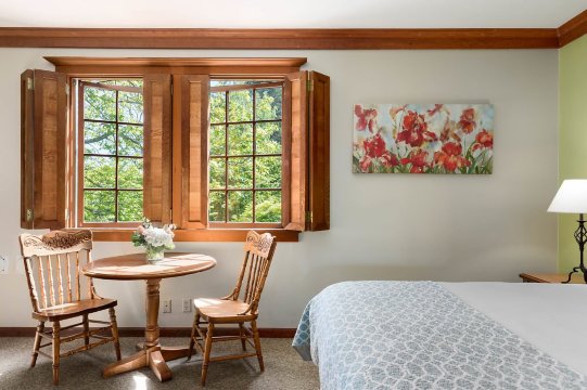 拉康纳酒店-官方