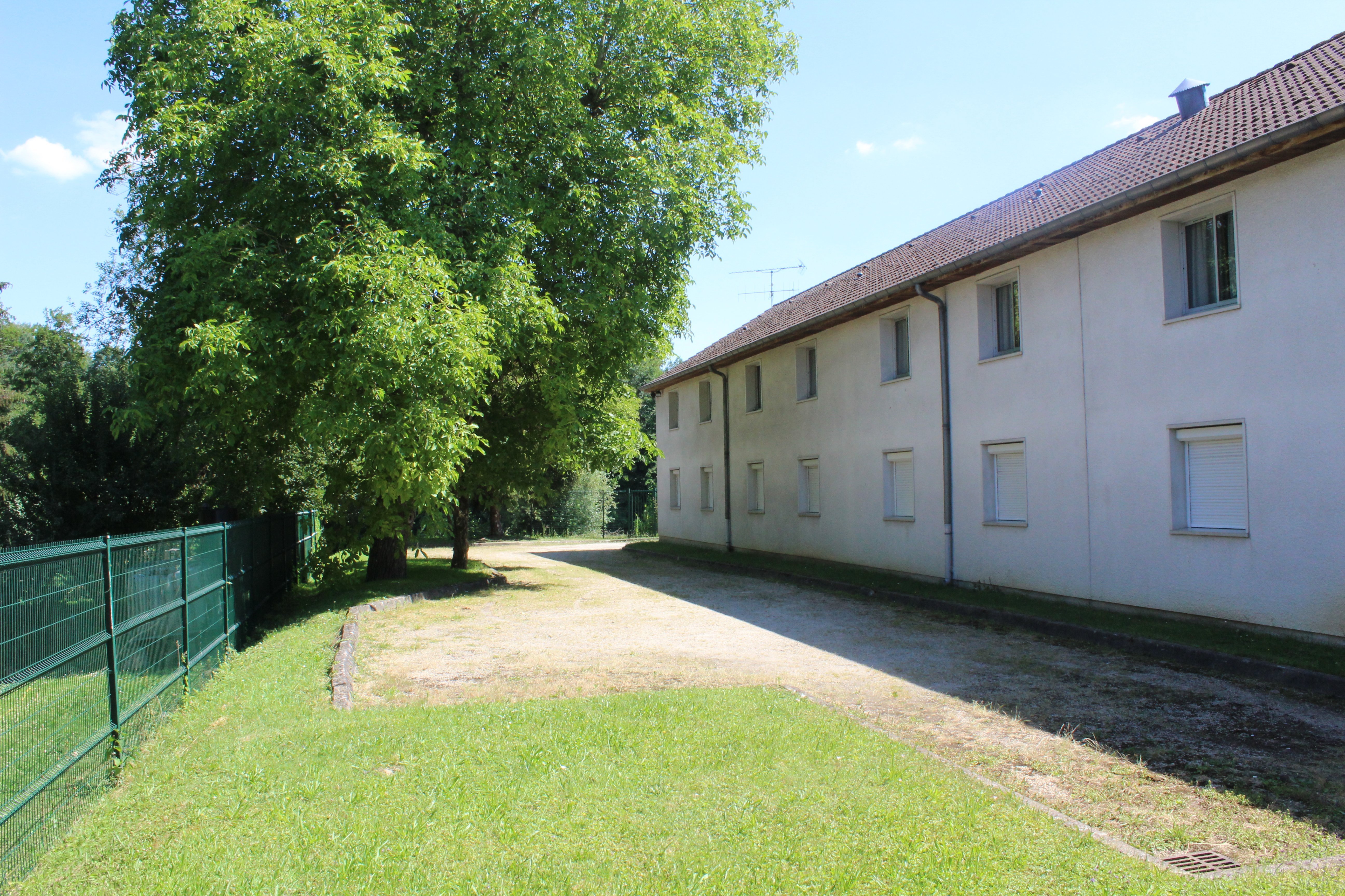 Hôtel Kyriad Direct Château-Thierry-官方