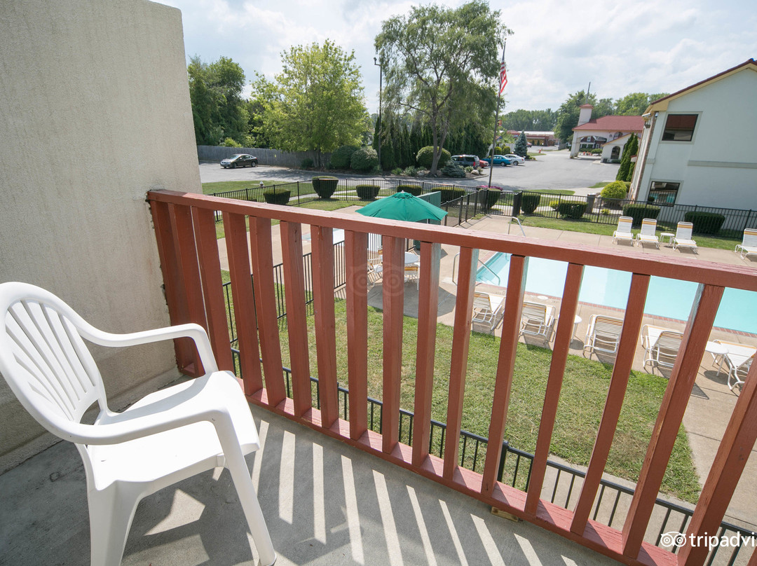 La Quinta Inn by Wyndham Sandusky Near Cedar Point
