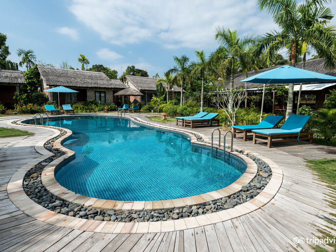 乡村小屋酒店主图