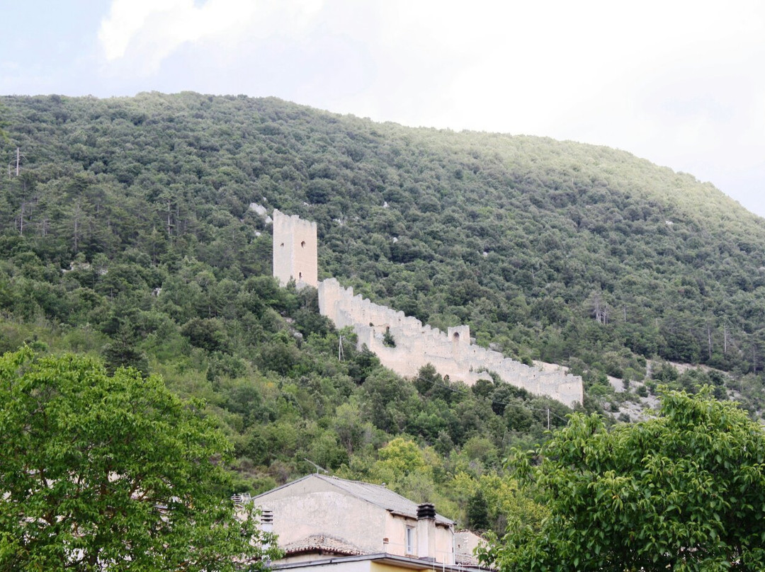 Castello di San Pio delle Camere景点图片