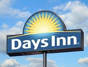 Days Inn by Wyndham Lincoln