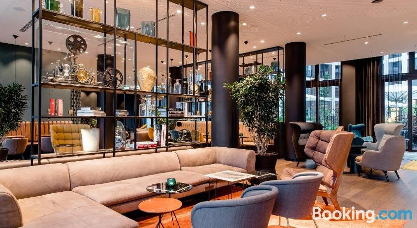 Hotel Motel One Köln-messe主图