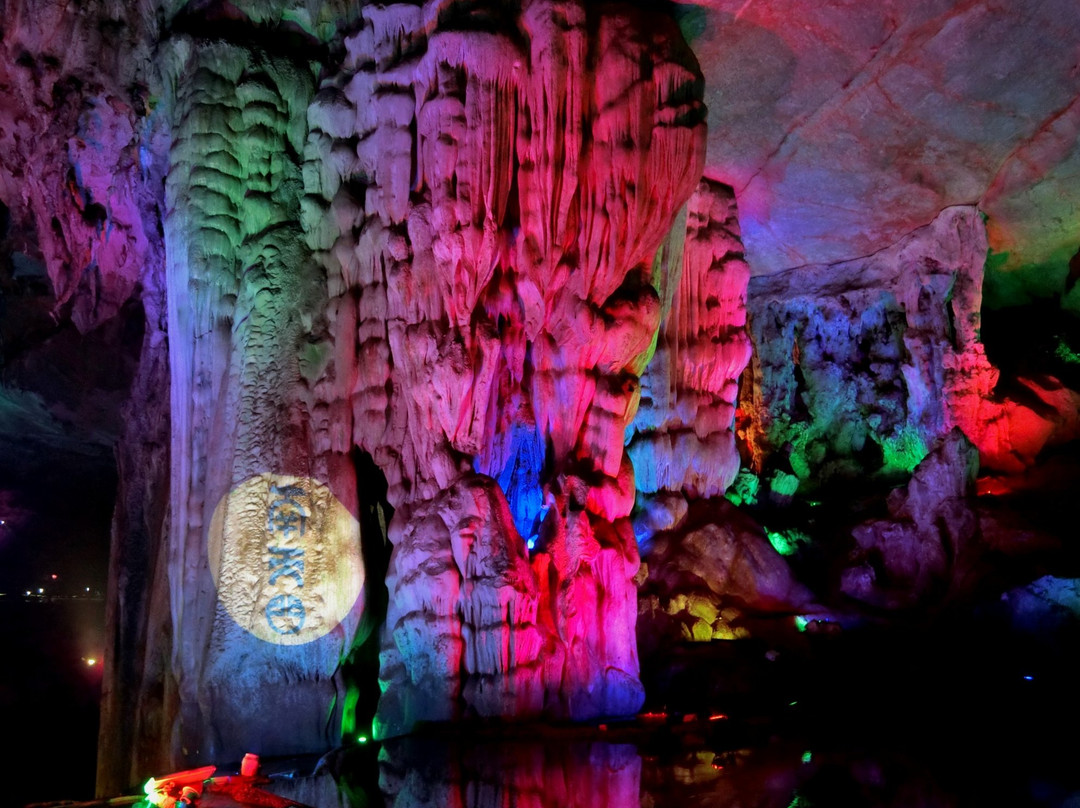 连州地下河-连州市必去景点