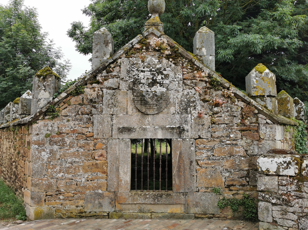 Palacio De Los Cuevas Velasco.景点图片