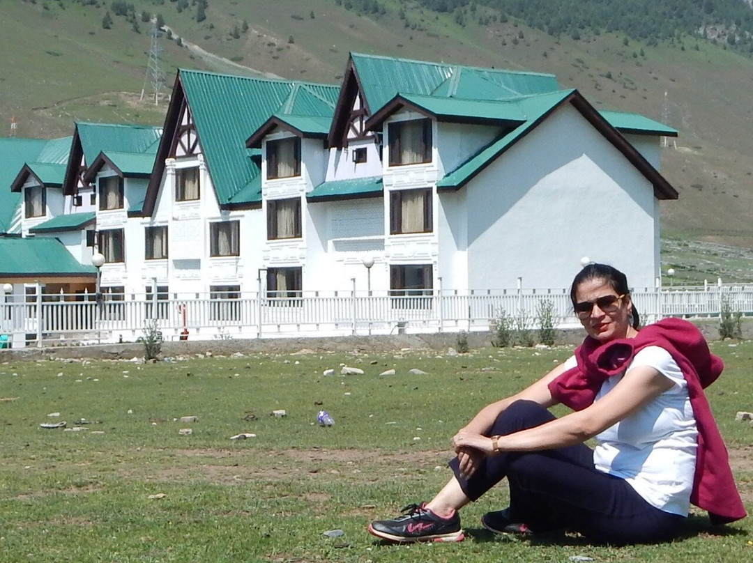 Country Inn & Suites by Radisson Sonamarg主图