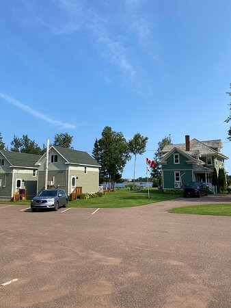 Briarwood Coastal Cottages & Lodge主图