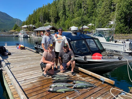 Northwest Saltwater Adventures-坎贝尔里弗必去景点