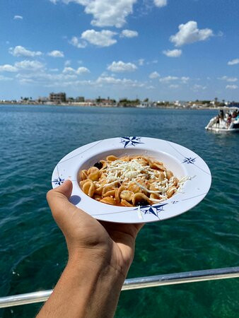 Porto Cesareo Vip Charter-切萨雷奥港必去景点