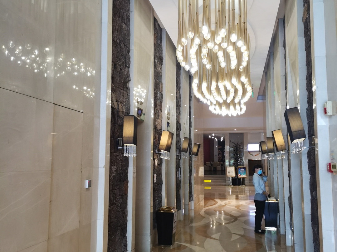 中州国际大饭店主图