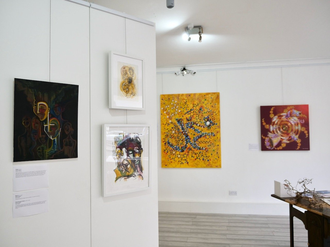 Thornton Heath旅游景点-Amina Malik Gallery