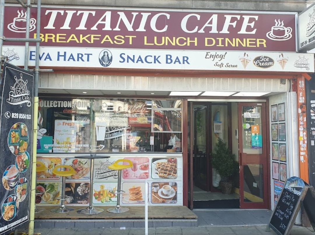 Titanic Cafe Ilford主图