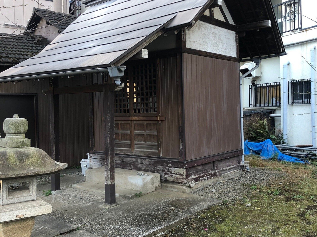 Dairokuten Shrine-Higashinakano必去景点