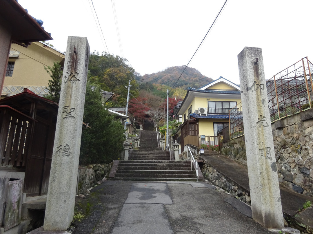 Kannabi Shrine景点图片