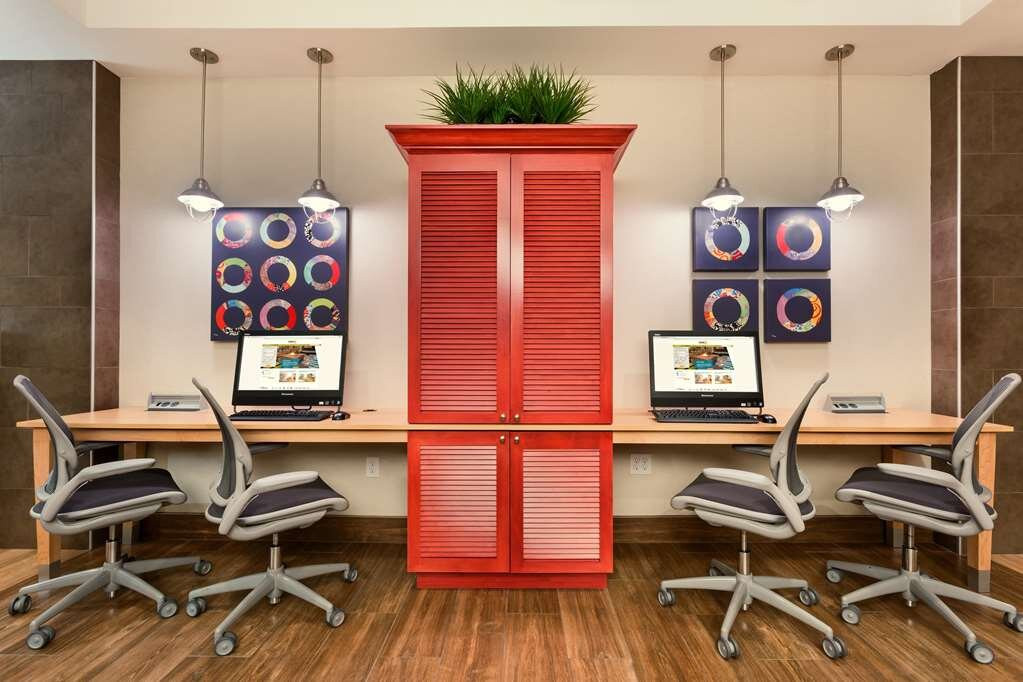 Home2 Suites By Hilton Fargo, Nd主图