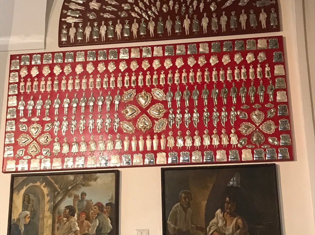 Santuario Madonna dell'Arco景点图片