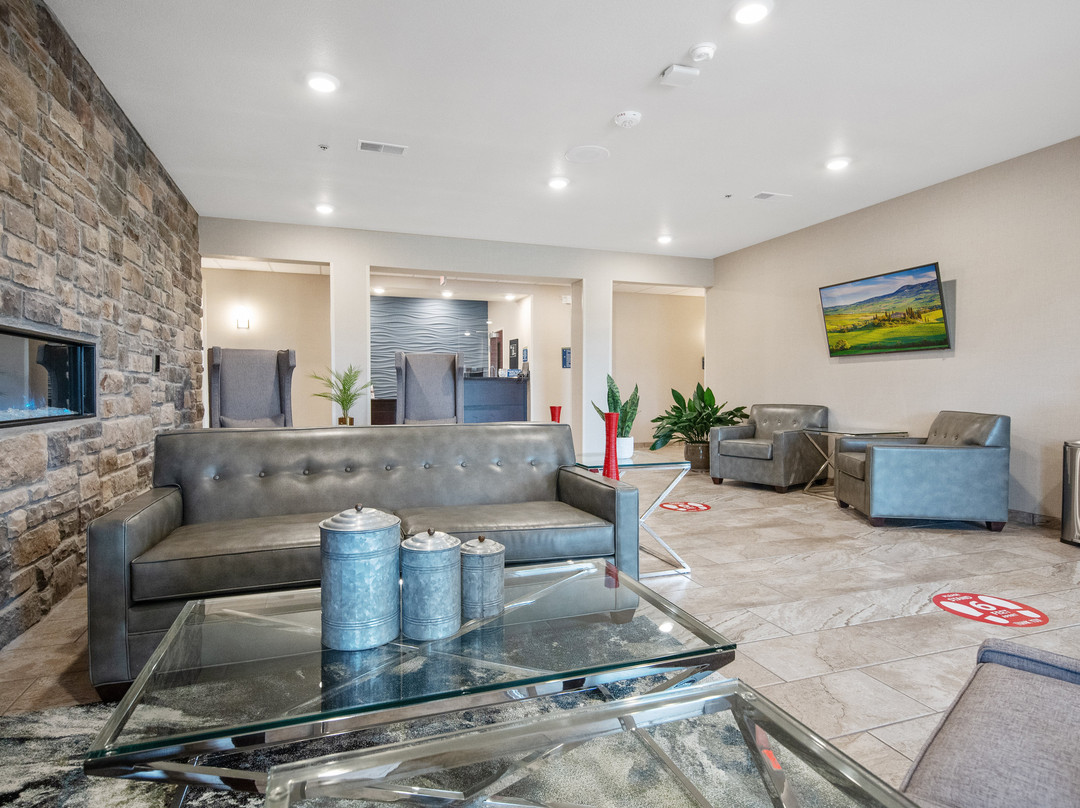 Cobblestone Hotel & Suites - Austin主图