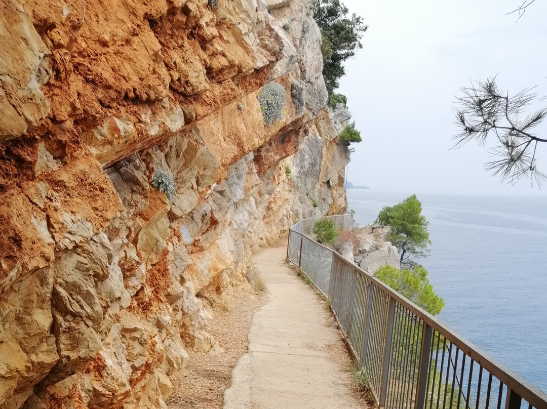 Dubrovnik  Gems景点图片