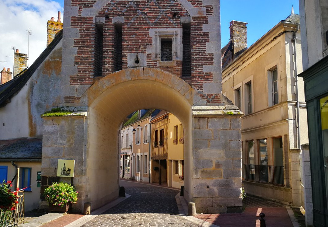 Le Beffroi de Saint-Fargeau-Saint-Fargeau必去景点