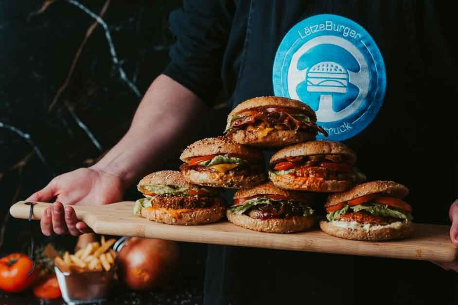 施特拉森餐馆和美食-LëtzeBurger