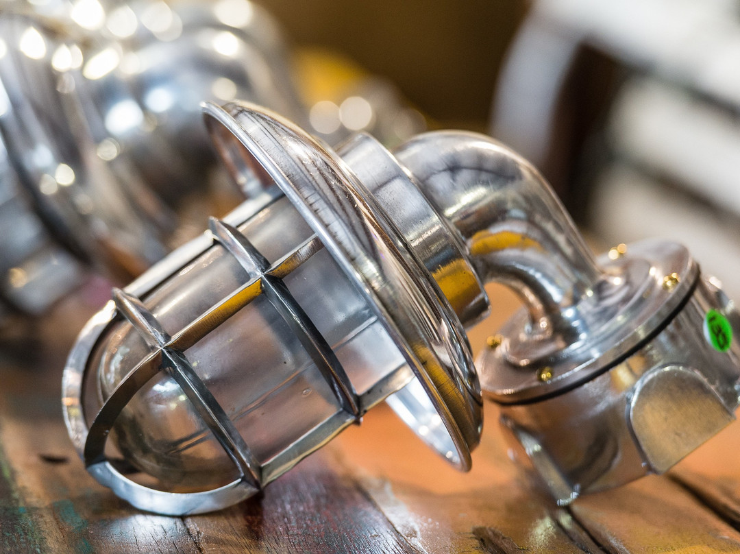 Tampa Bay Salvage-塔彭斯普林斯必去景点