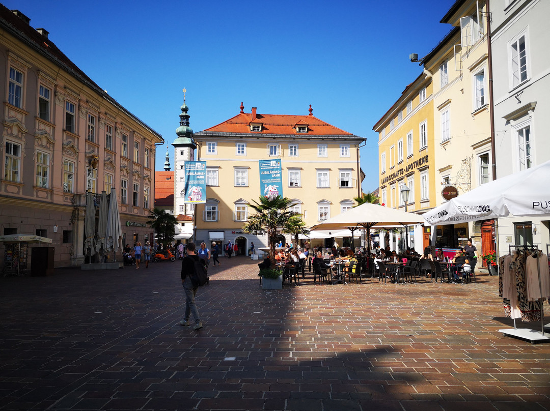 Altes Rathaus, Alter Platz-卡拉根渡口必去景点
