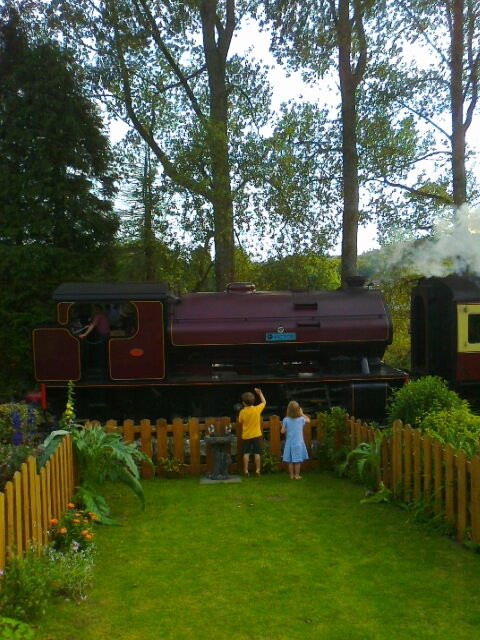 Newby Bridge Halt Railway Station-Newby Bridge必去景点
