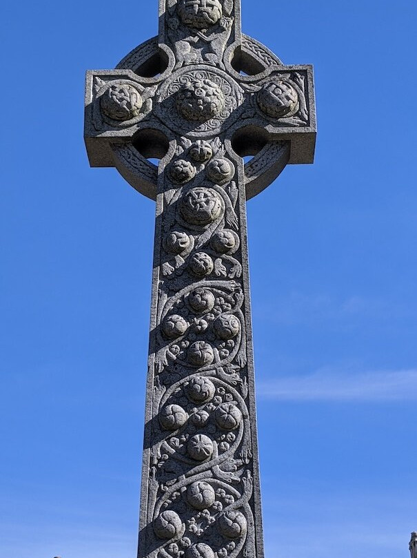 Lochwinnoch War Memorial景点图片