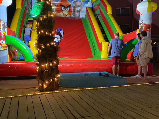 Gulliver Cocktail Bar-晴滩必去景点