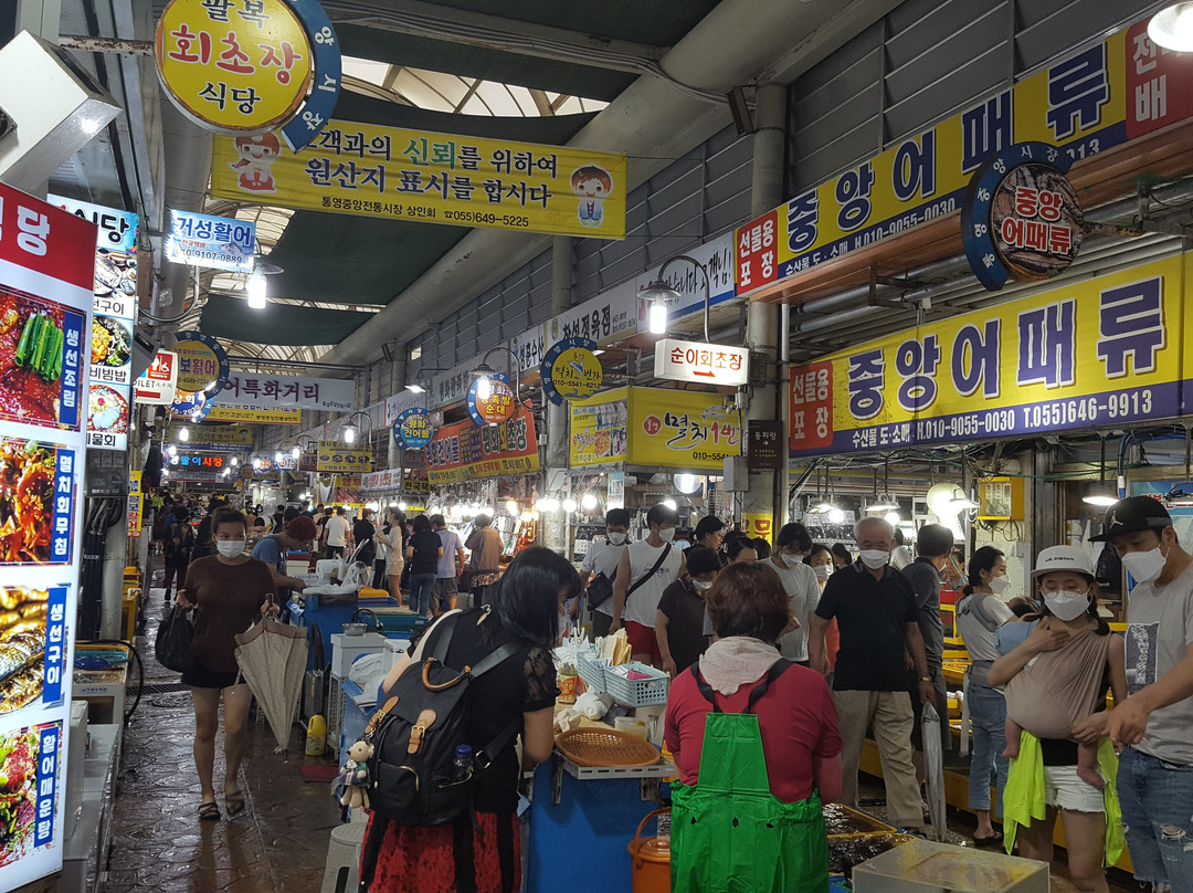 Tongyeong Jungang Market-统营市必去景点