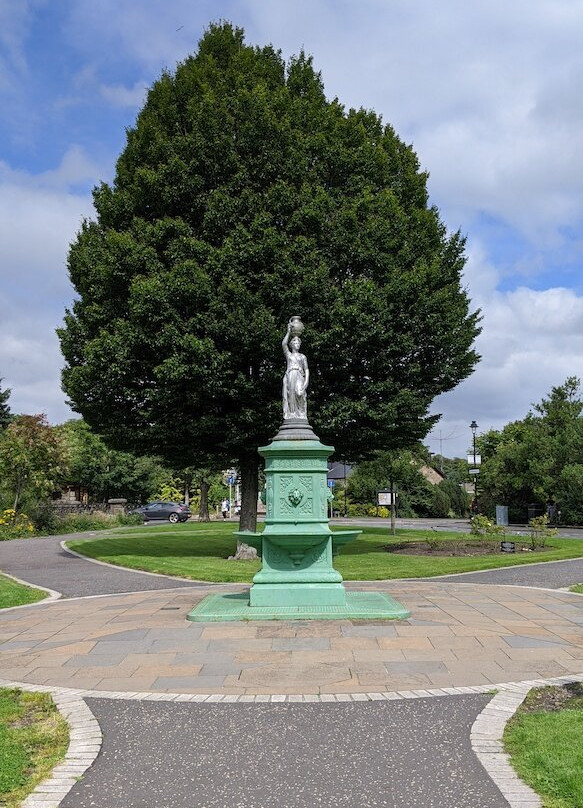 Burngreen Park Fountain景点图片