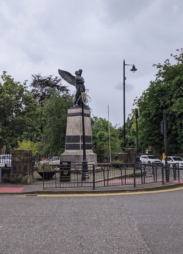 Bearsden War Memorial-Bearsden必去景点