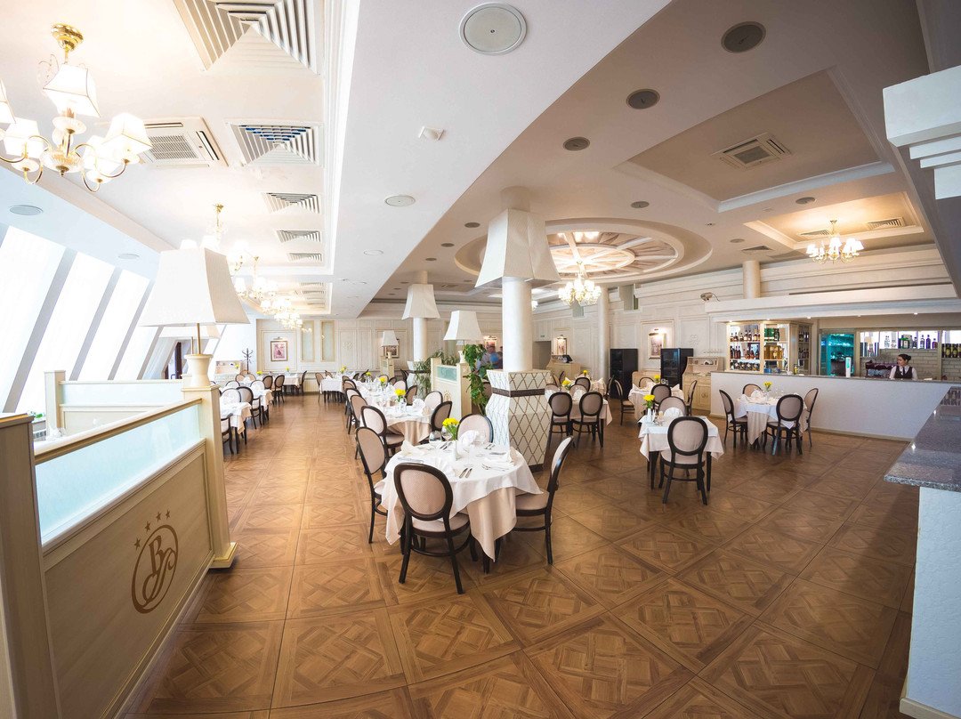 Grand Hotel Vostok主图