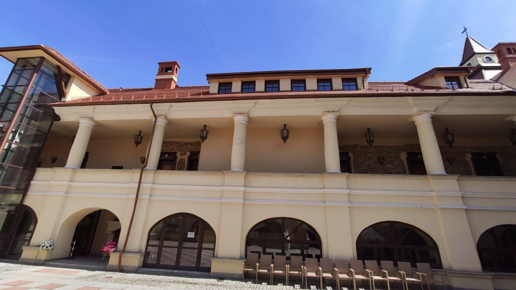 Castle Complex Tarnowice Stare景点图片